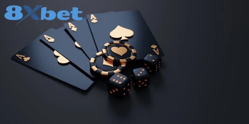 Bộ bốn lá Át cùng chip minh họa top game bài đổi thưởng