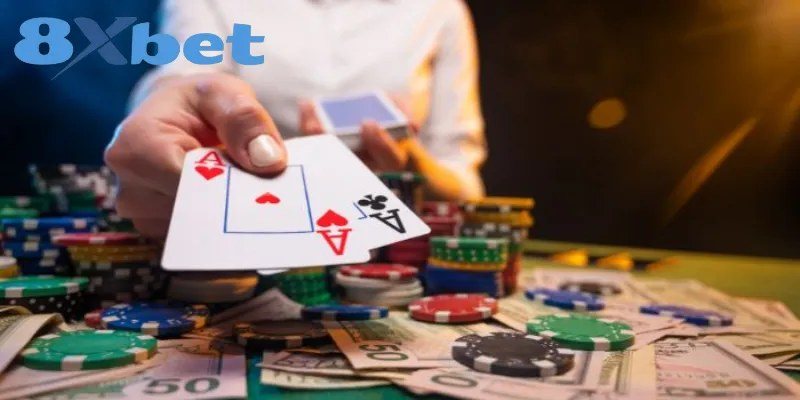 Tính bài với lá Át cơ trên bàn cược khi chơi game bài online RNG